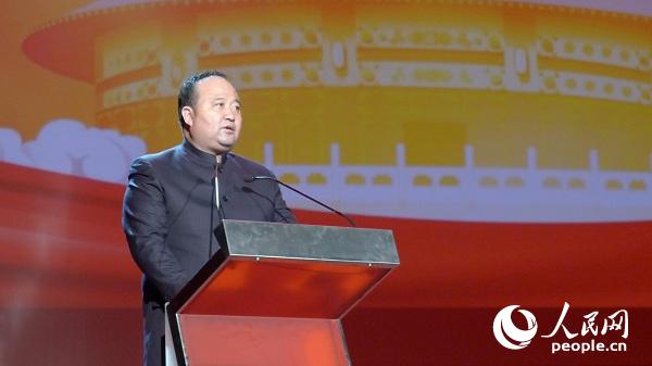 ���H�����A��ˇ�g(sh��)�F(tu��n)�F(tu��n)�L(zh��ng)�������O���O �z