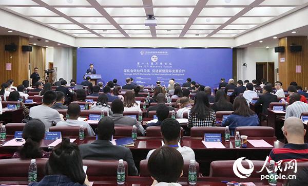 ��u��(gu��)���ǎ�(k��)��(gu��)�H��ӑ��(hu��)�ߵ�ʮ�ߌá��f(w��n)��Փ�����ھ��e��